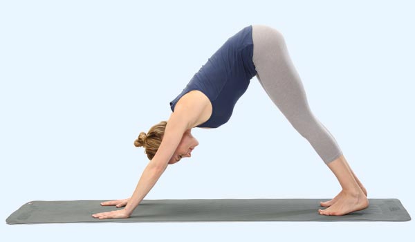 4 Einfache Yoga Ubungen Gegen Kopfschmerzen